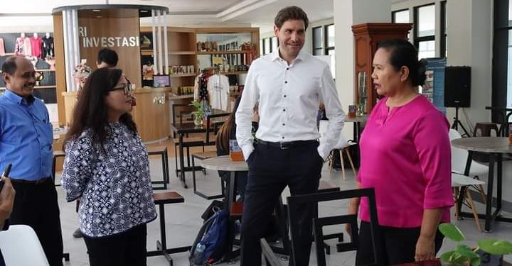Kepala Kerjasama Ekonomi Kedutaan Swiss di Indonesia Kunjungi Kampus Polimdo