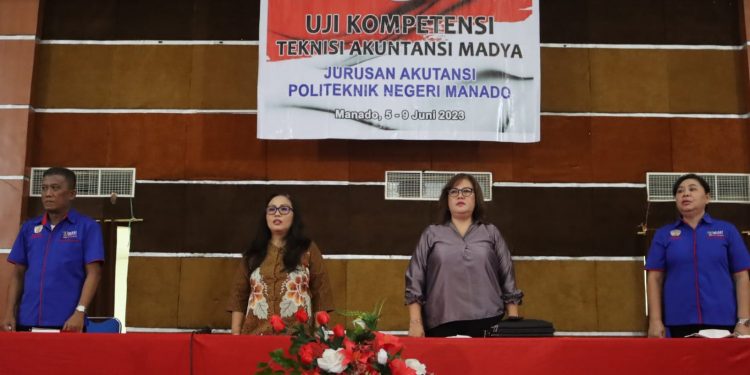 POLITEKNIK NEGERI MANADO LAKUKAN UJI KOMPETENSI KEAHLIAN TEKNISI AKUNTANSI MADYA