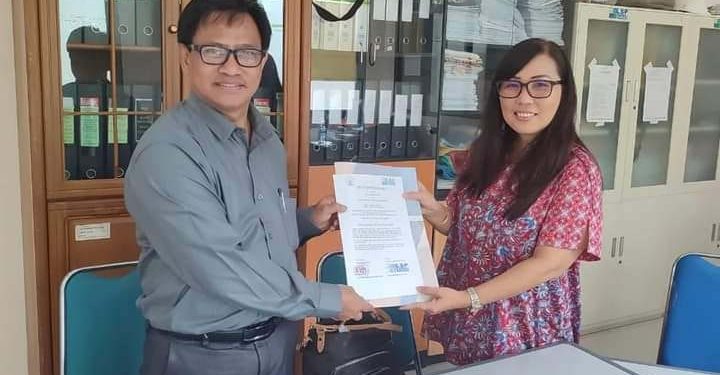 Wadir Akademik Polimdo Dr Tineke Saroinsong SST MEng, Sepakati Kerja Sama Pelaksanaan Pelatihan dan Uji Kompetensi