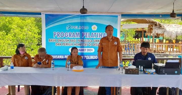 PT Pelindo-Polimdo dan Desa Budo Sinergi dalam Membangun UMKM Kuliner dan Homestay Melalui Pelatihan Basic English