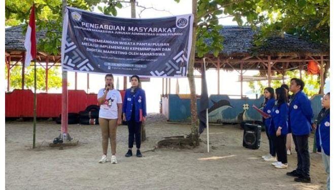 Himaju Administrasi Bisnis Polimdo Gelar Pengabdian Masyarakat di Desa Pulisan, Angkat Tema Kepemimpinan dan Digital Marketing
