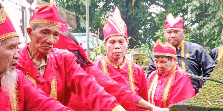 Tradisi Sakral Desa Dimembe Terus Dilestarikan, Tonaas Wangko Ishak Tambani Serukan Generasi Muda Jaga Budaya