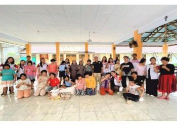Polimdo Gelar Bakti Sosial di Panti Asuhan Tuna Grahita Santa Anna untuk Membangun Kepedulian Sosial