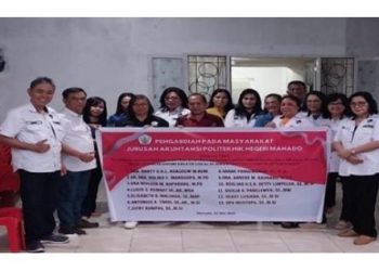 Polimdo Adakan Pelatihan Desain Produk dan Pencatatan Keuangan untuk UMKM Bunga Hias di Manado