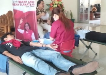 Politeknik Negeri Manado Semarakkan Dies Natalis ke-35 dengan Donor Darah: Mahasiswa dan Publik Bersatu untuk Kemanusiaan