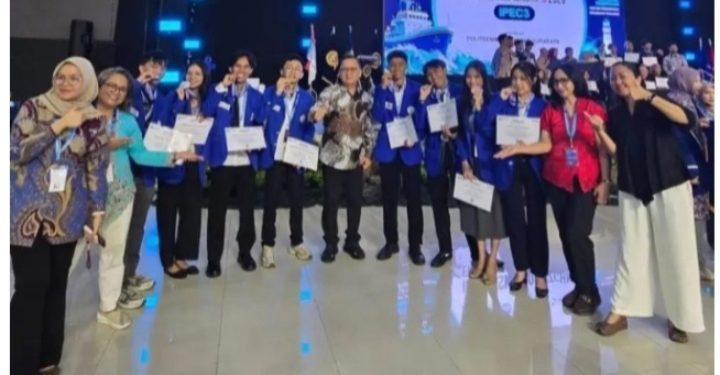 Bukti Keunggulan Bahasa Inggris dan Soft Skill, Mahasiswa Polimdo Sabet 8 Medali di IPEC3 2026 Surabaya